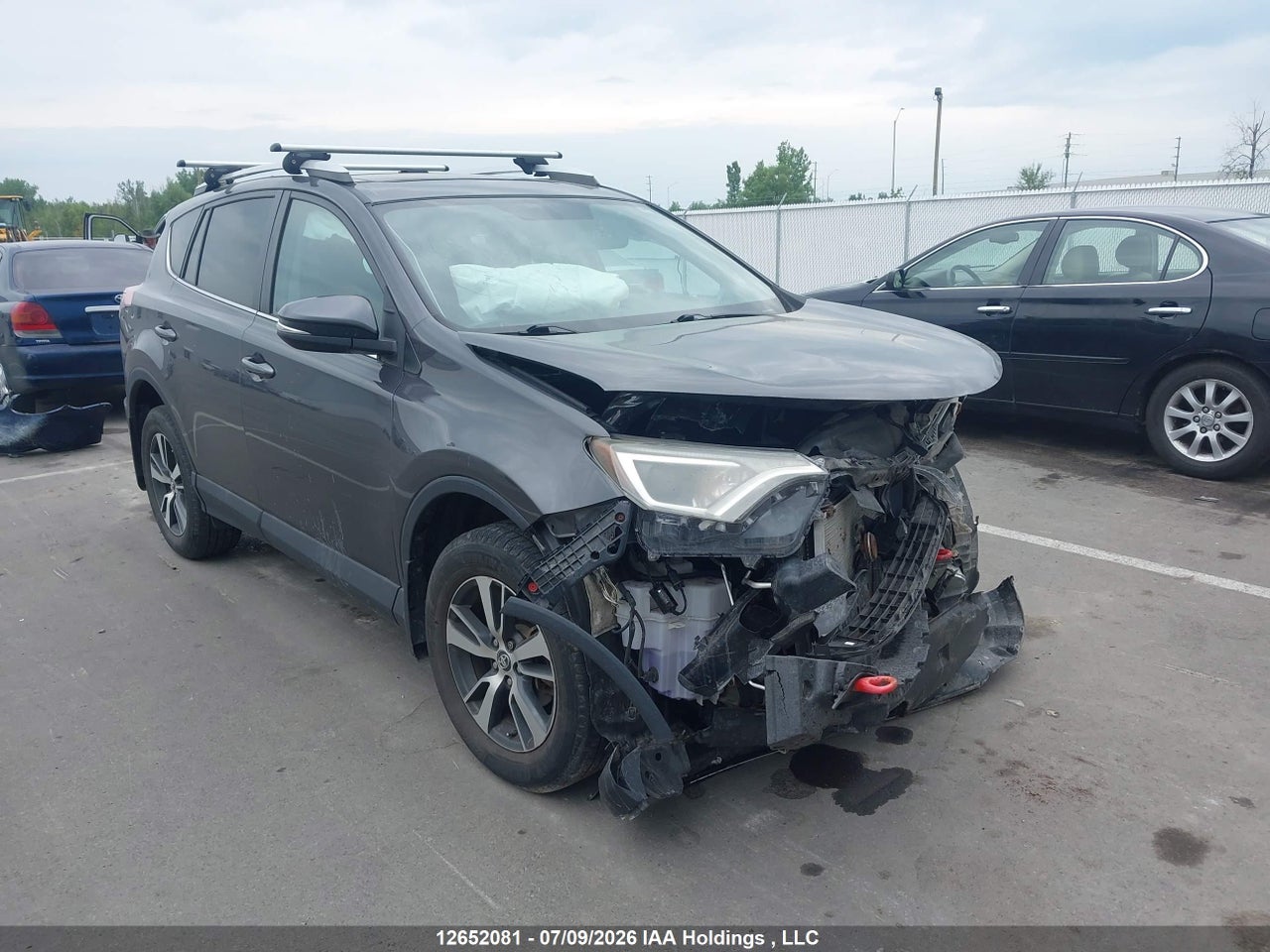 2016 TOYOTA RAV4 XLE
