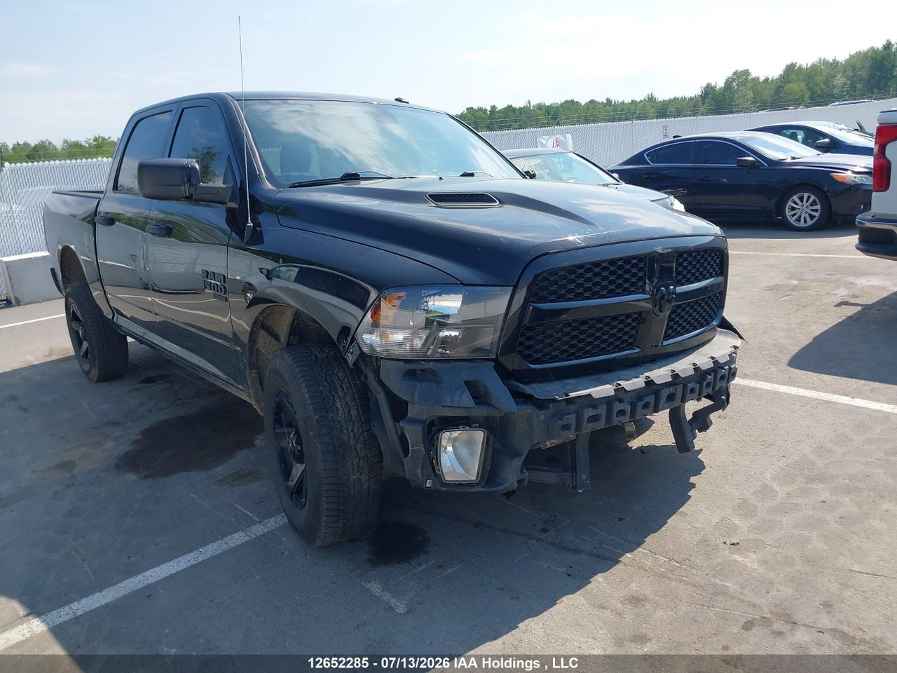3C6RR7KG6NG388412 · 2022 RAM 1500 CLASSIC