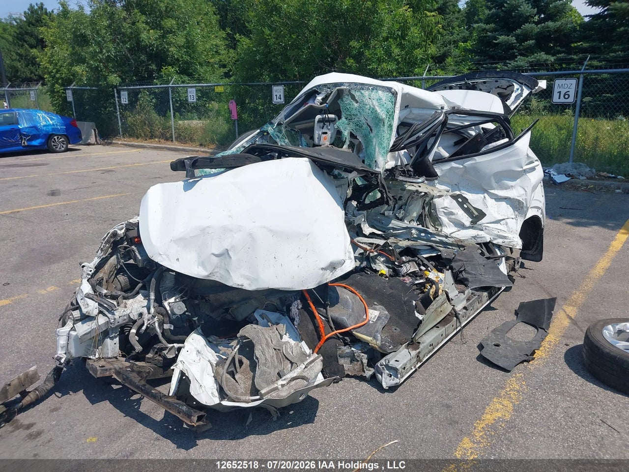 1G1FY6S04P4203231 · 2023 CHEVROLET BOLT EUV LT · 6/17
