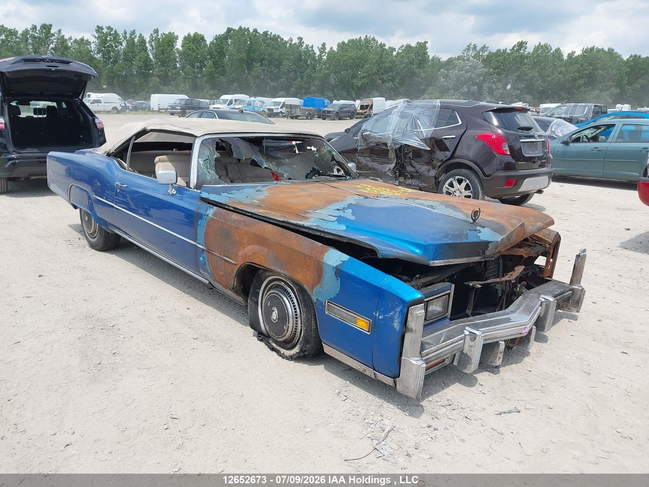 1976 CADILLAC ELDORADO
