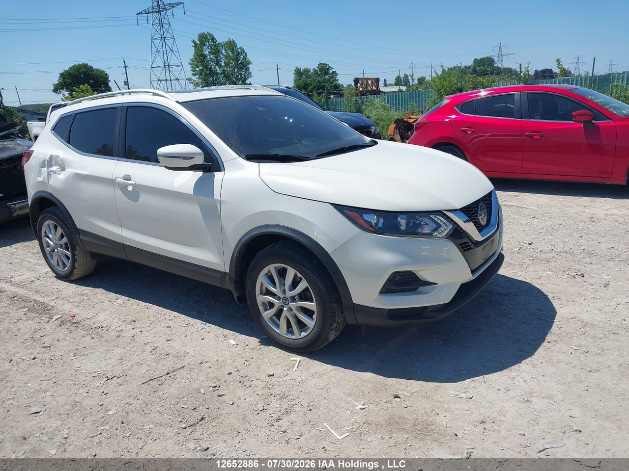 JN1BJ1BVXMW315253 · 2021 NISSAN ROGUE SPORT SV