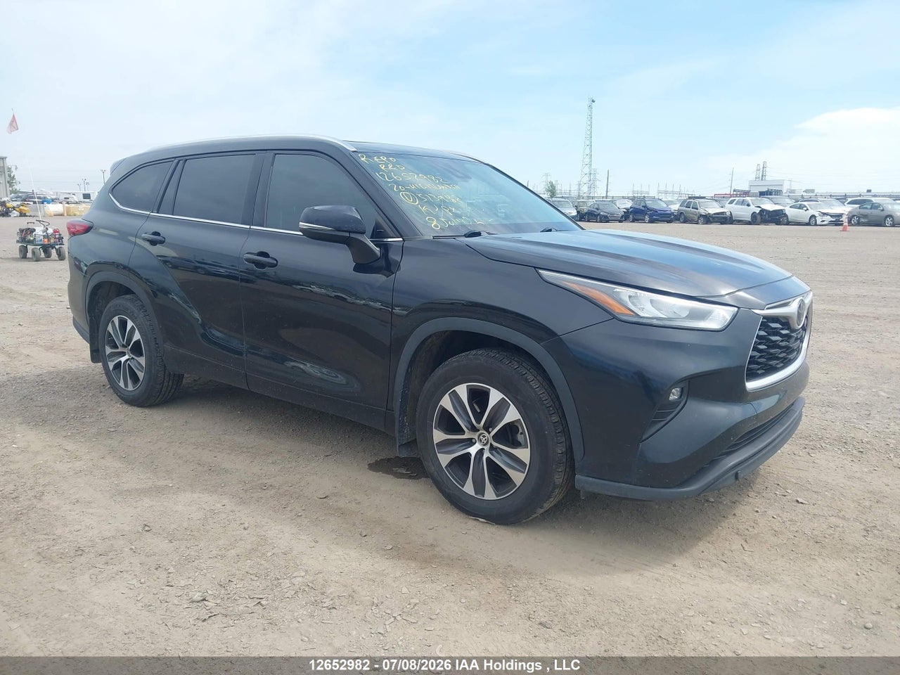 5TDGZRBH1LS513982 · 2020 TOYOTA highlander xle