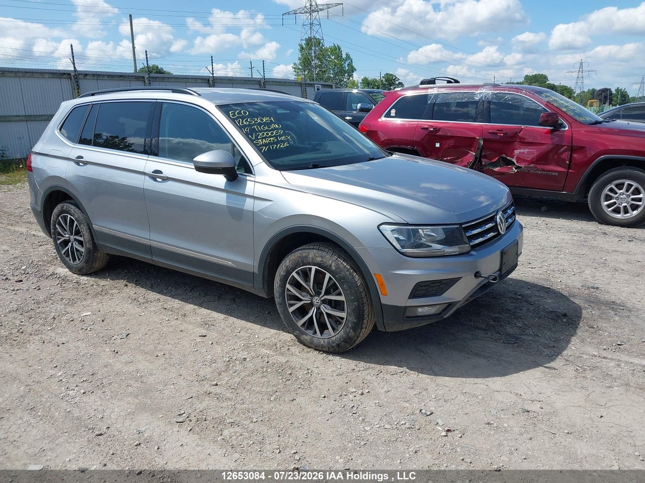 3VV2B7AX0KM200059 · 2019 VOLKSWAGEN TIGUAN COMFORTLINE