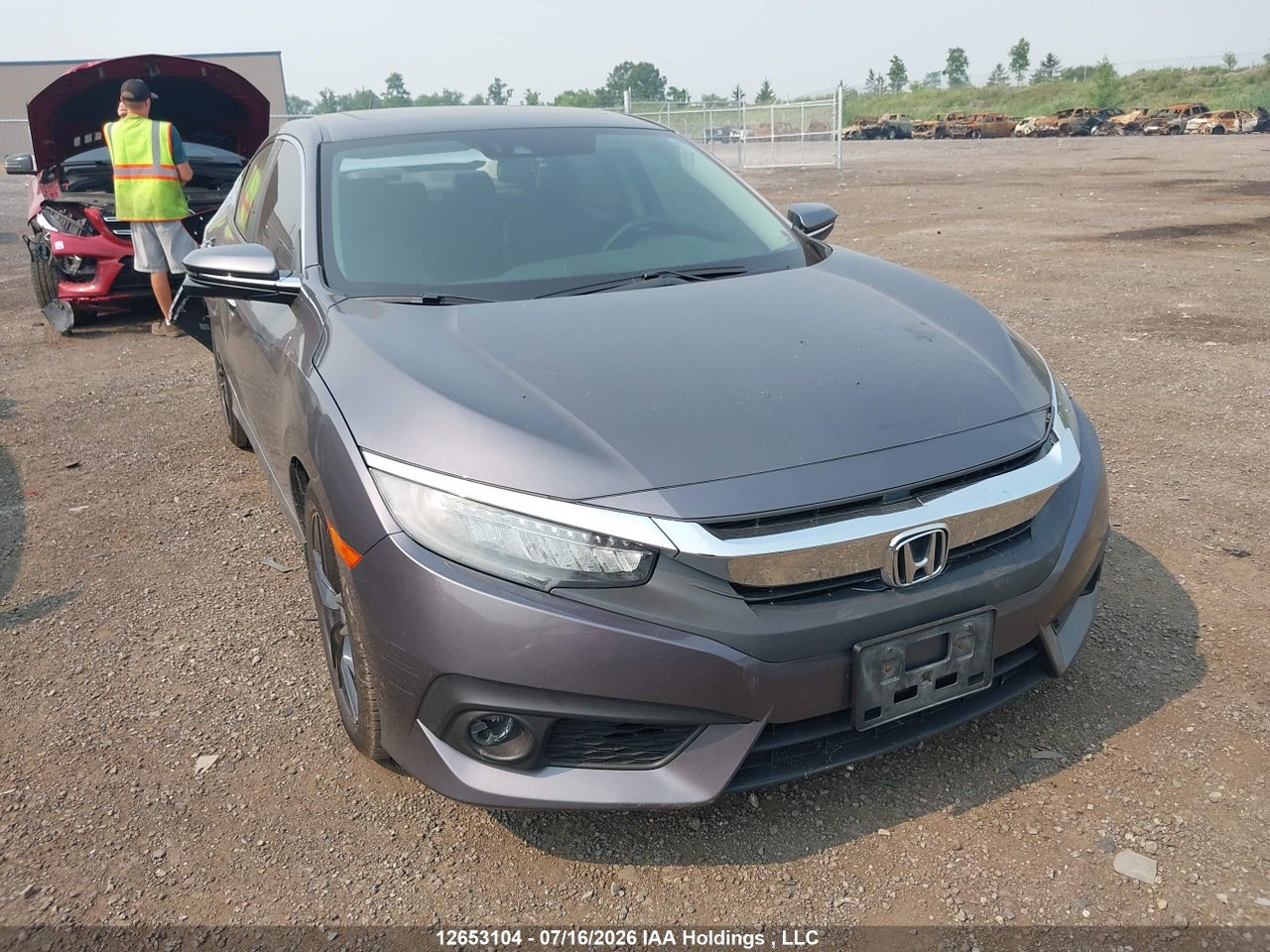 2HGFC1F90JH105245 · 2018 HONDA Civic touring
