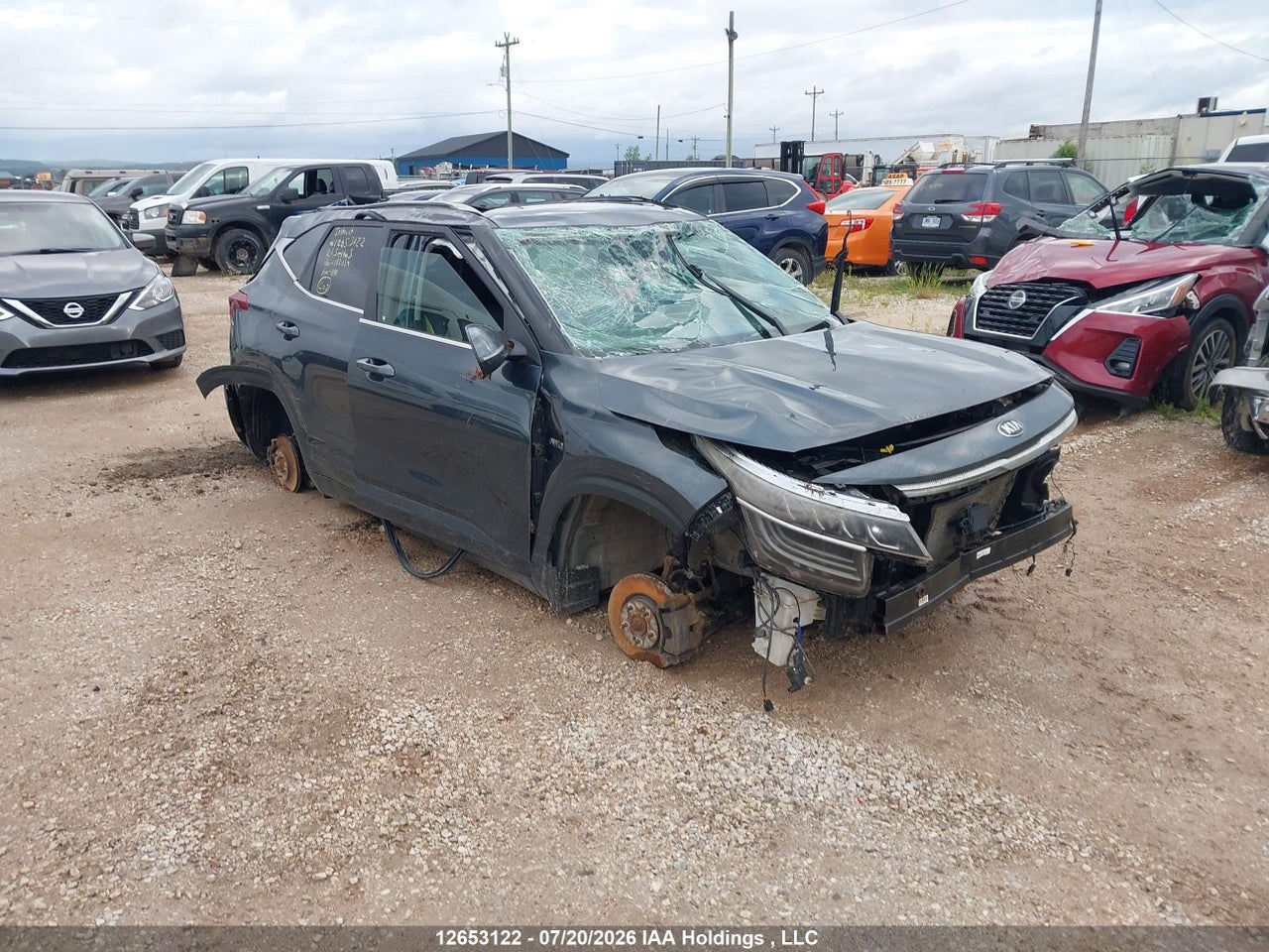 KNDERCAA6M7182059 · 2021 KIA SELTOS EX