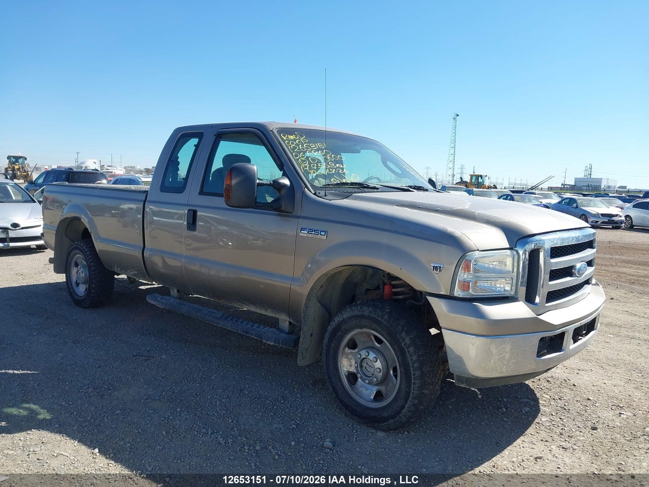 1FTSX21Y56ED90500 · 2006 FORD F-250 LARIAT/XL/XLT