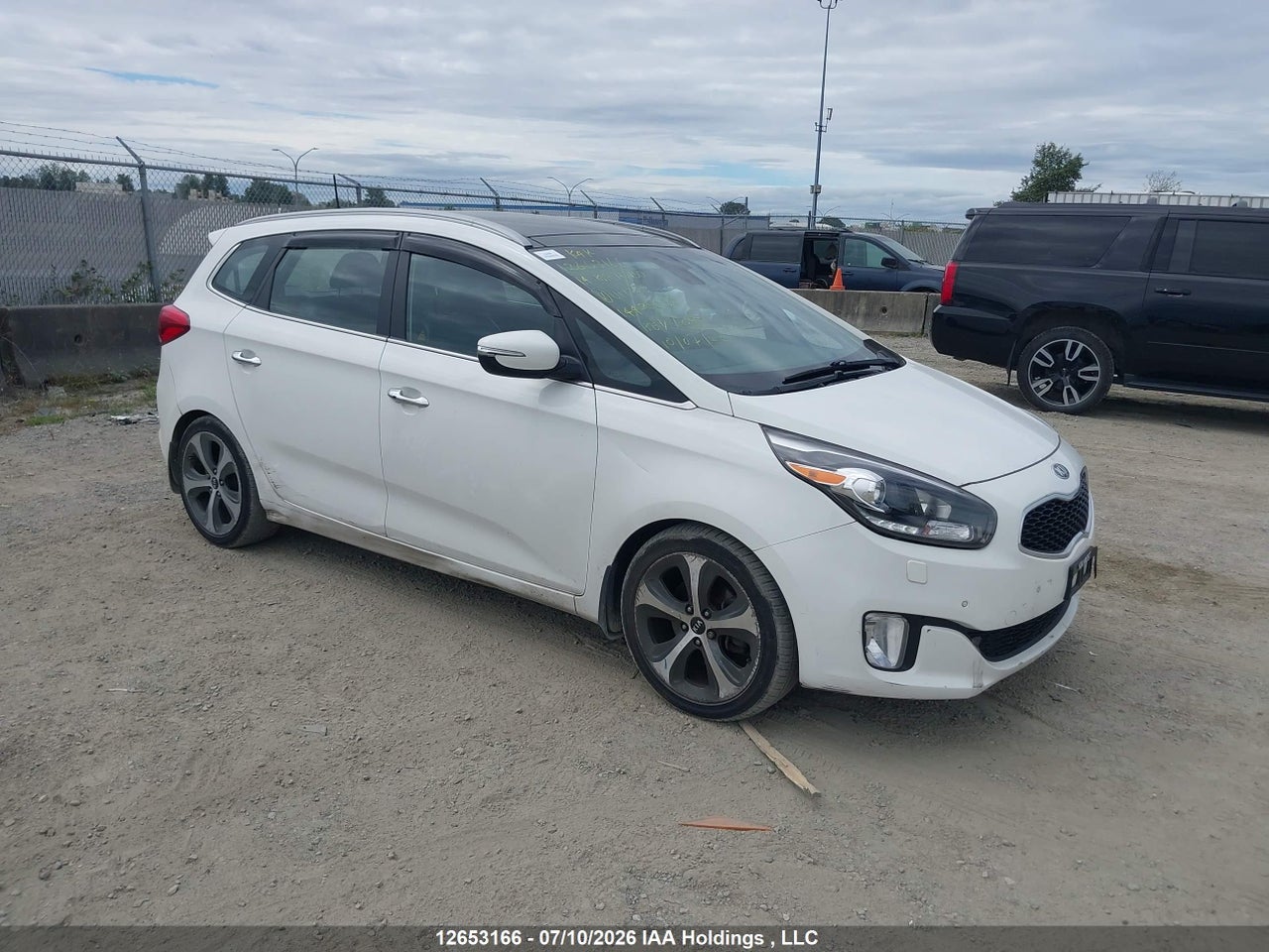 KNAHU8A36E7019873 · 2014 KIA RONDO