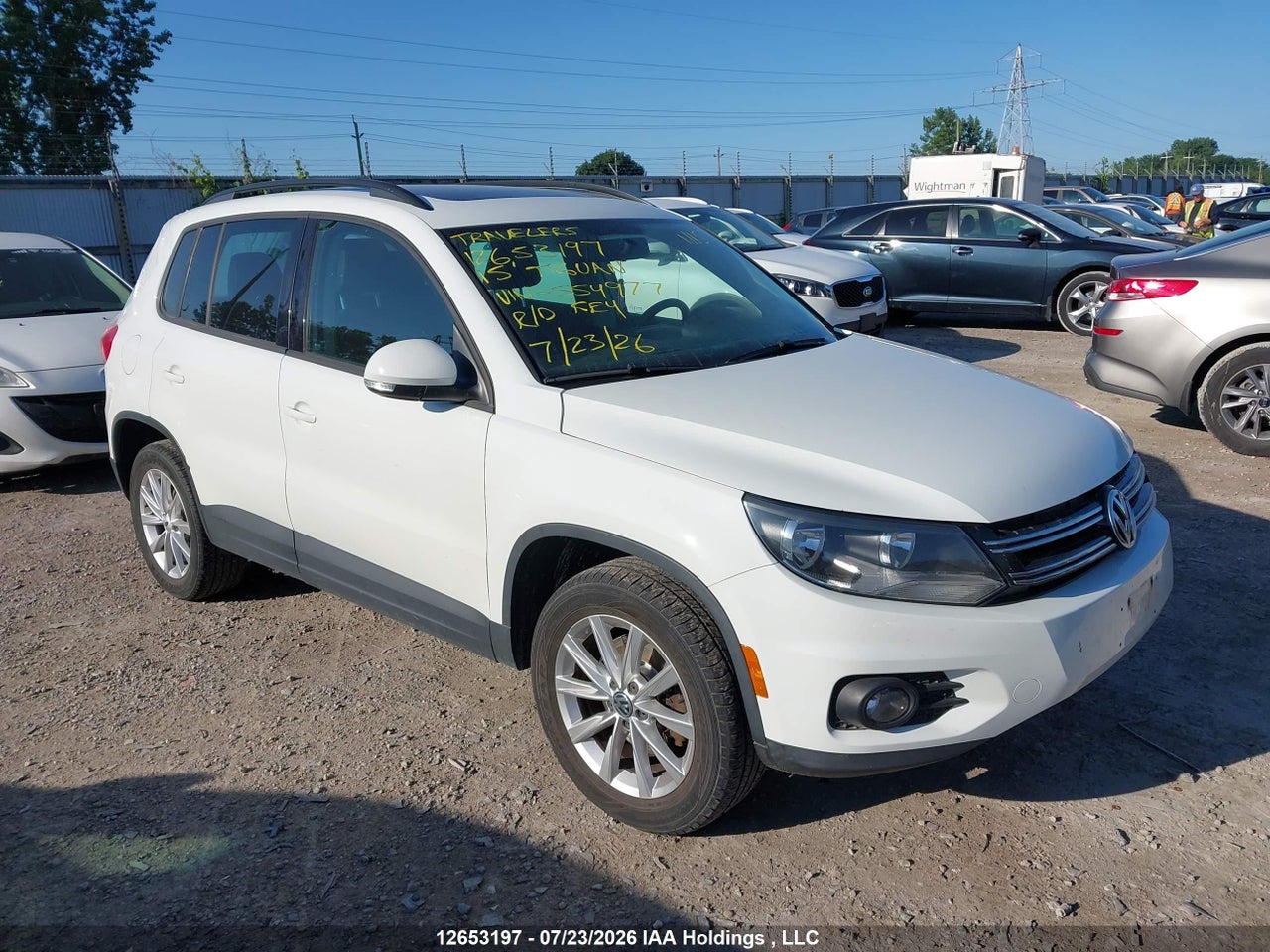 WVGJV7AX6FW554977 · 2015 VOLKSWAGEN TIGUAN S/SE/SEL/R-LINE