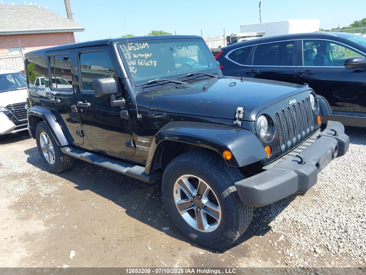 1C4BJWEG8DL665098 · 2013 JEEP WRANGLER UNLIMITED SAHARA