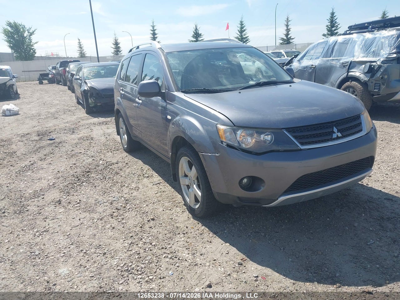 JA4MT41X97Z603878 · 2007 MITSUBISHI OUTLANDER XLS