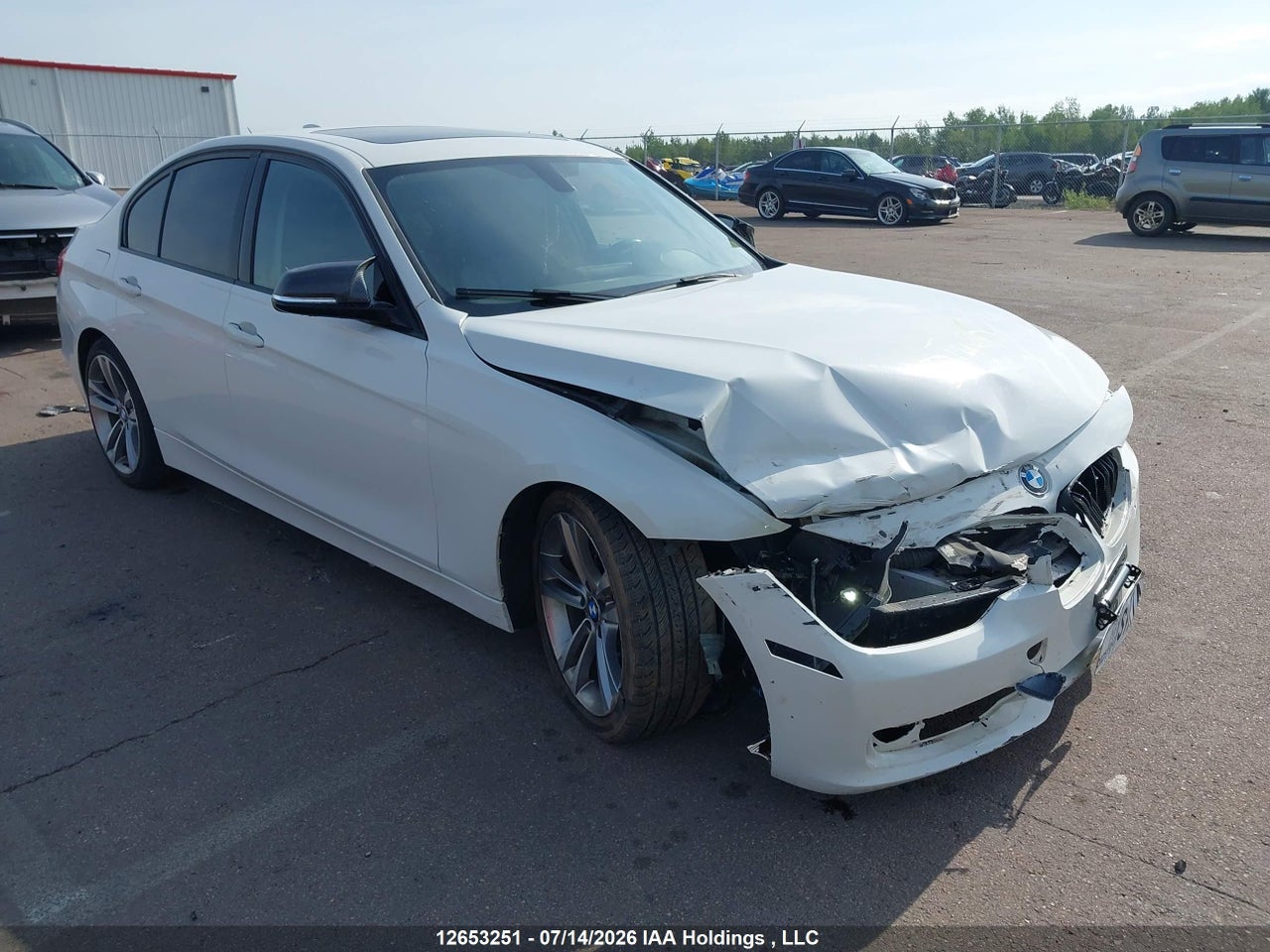 WBA3B1C56EF078465 · 2014 BMW 320I