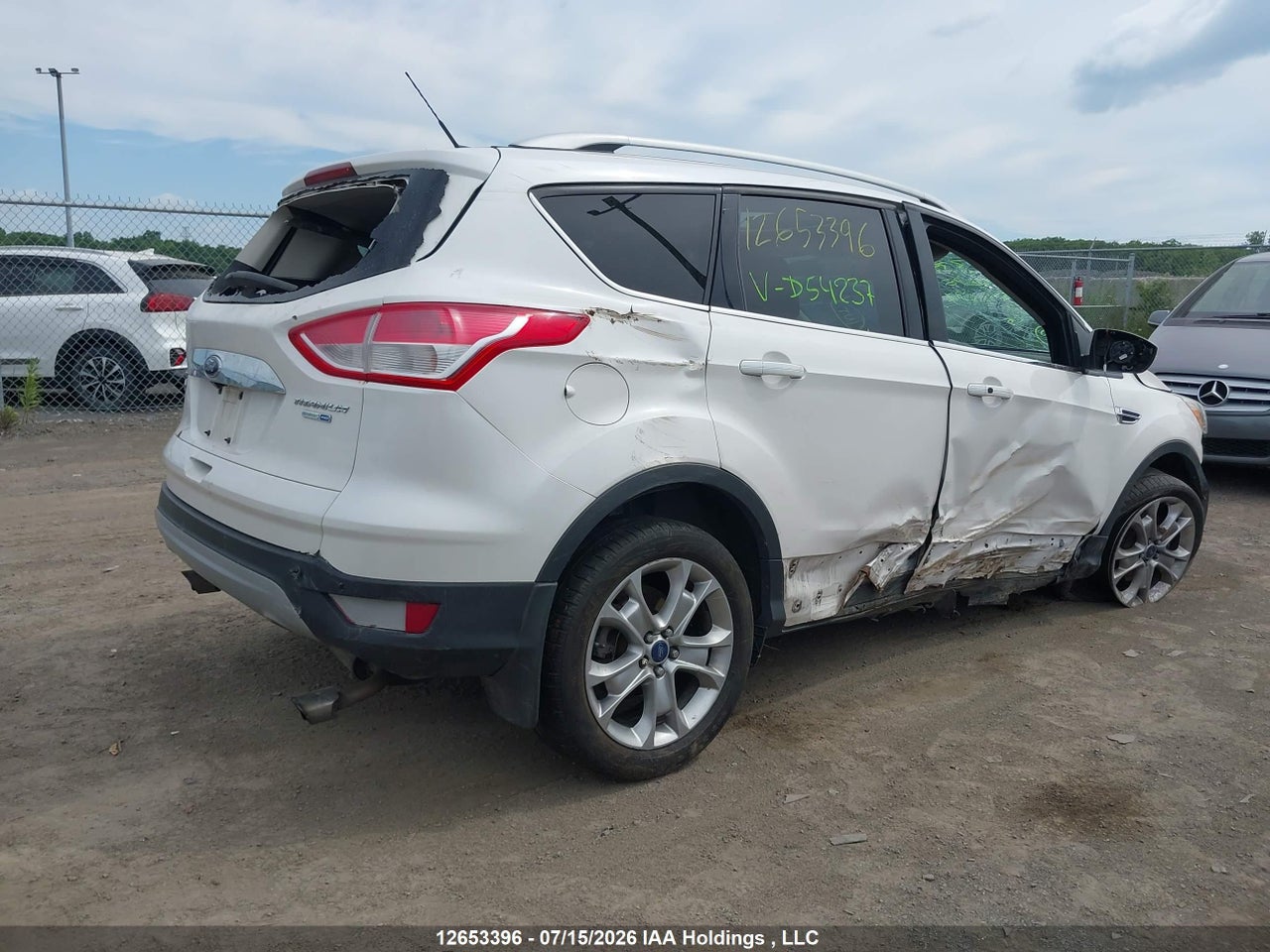 1FMCU9J93EUD54237 · 2014 FORD ESCAPE TITANIUM · 4/24