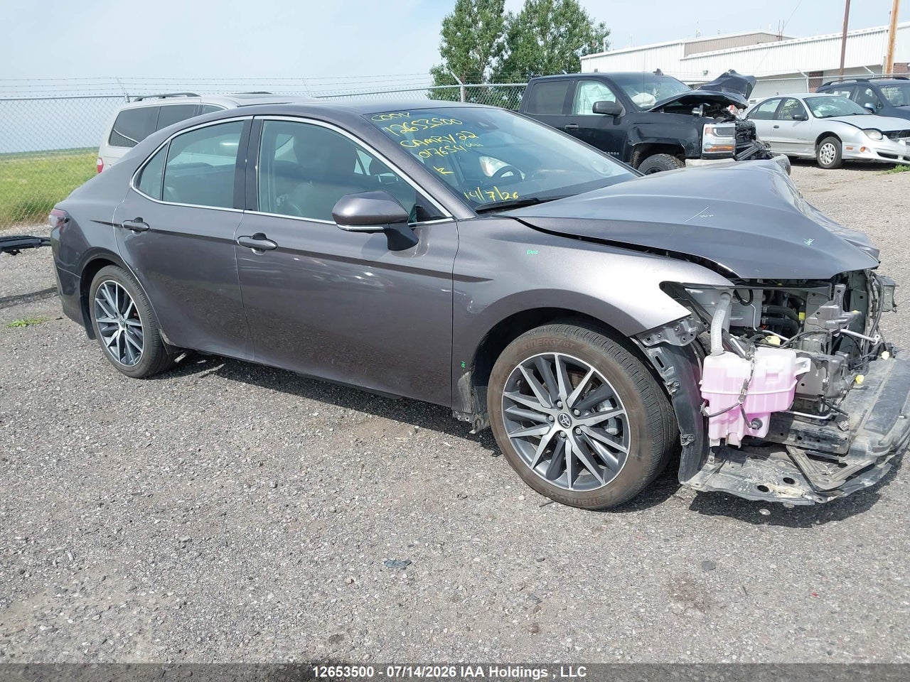 4T1B21HK6NU017654 · 2022 TOYOTA CAMRY HYBRID XLE