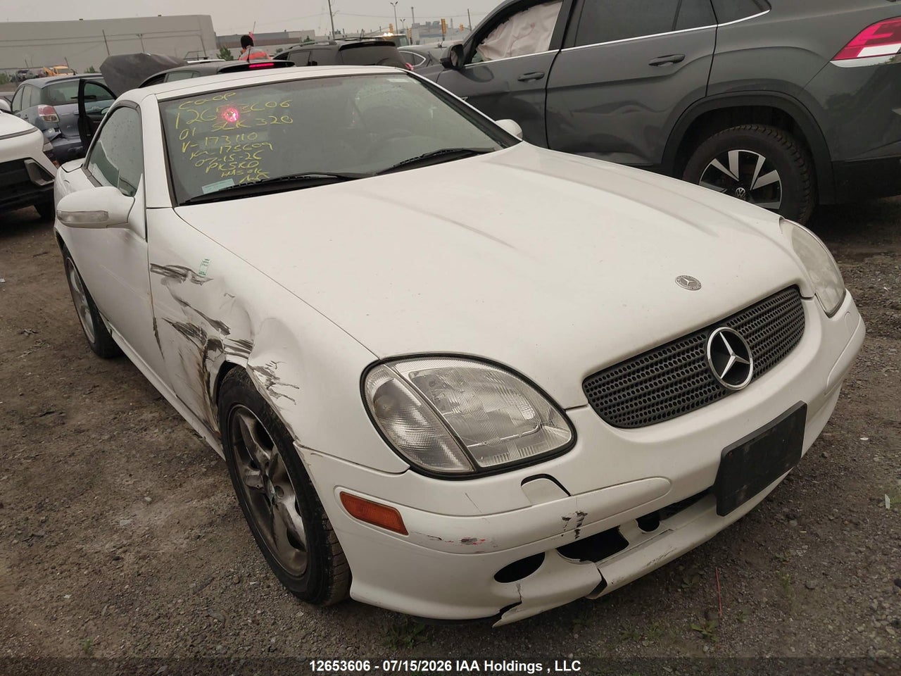 WDBKK65F41F175609 · 2001 MERCEDES BENZ SLK 320