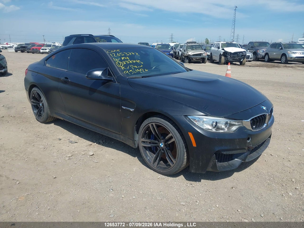 WBS3R9C54GK337745 · 2016 BMW M4