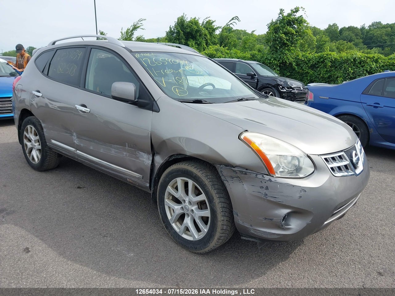 JN8AS5MT4BW182578 · 2011 NISSAN ROGUE SV