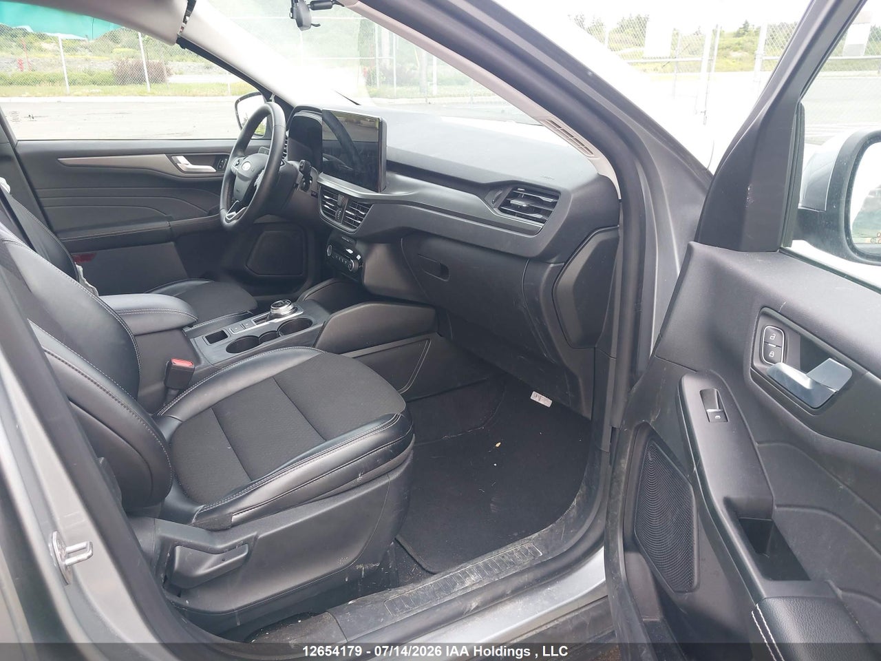 1FMCU0E18RUA49144 · 2024 FORD ESCAPE PHEV · 5/22
