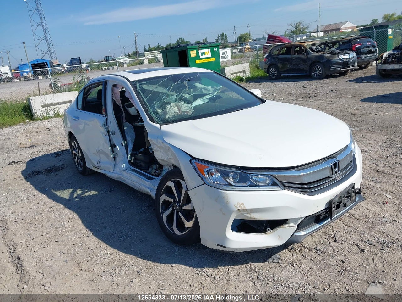 1HGCR3F8XGA801185 · 2016 HONDA ACCORD EXL