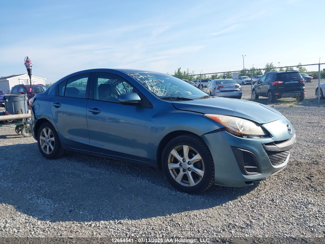 JM1BL1UF1B1433411 · 2011 MAZDA MAZDA3 GX