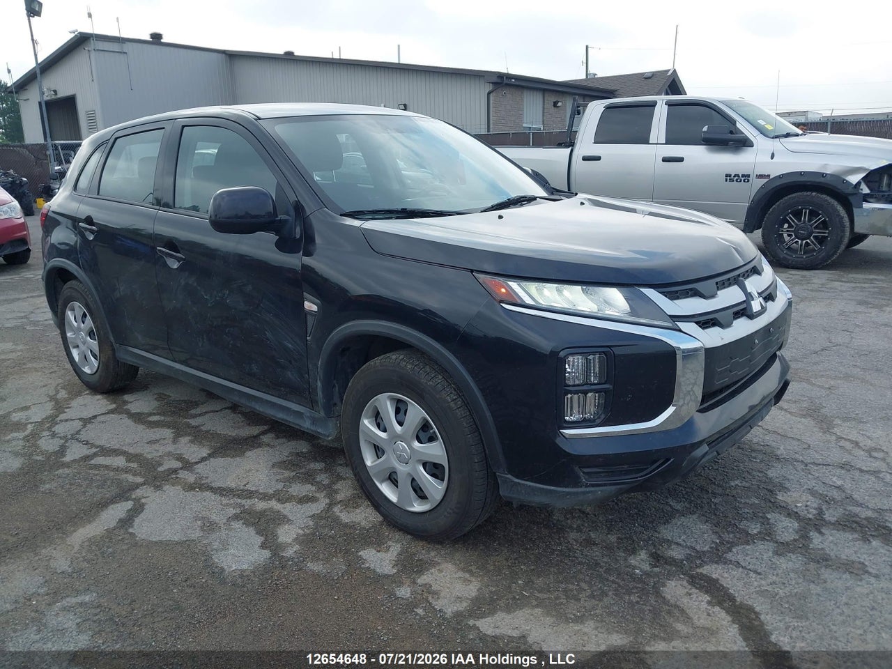 JA4AJUAU5RU608168 · 2024 MITSUBISHI RVR ES