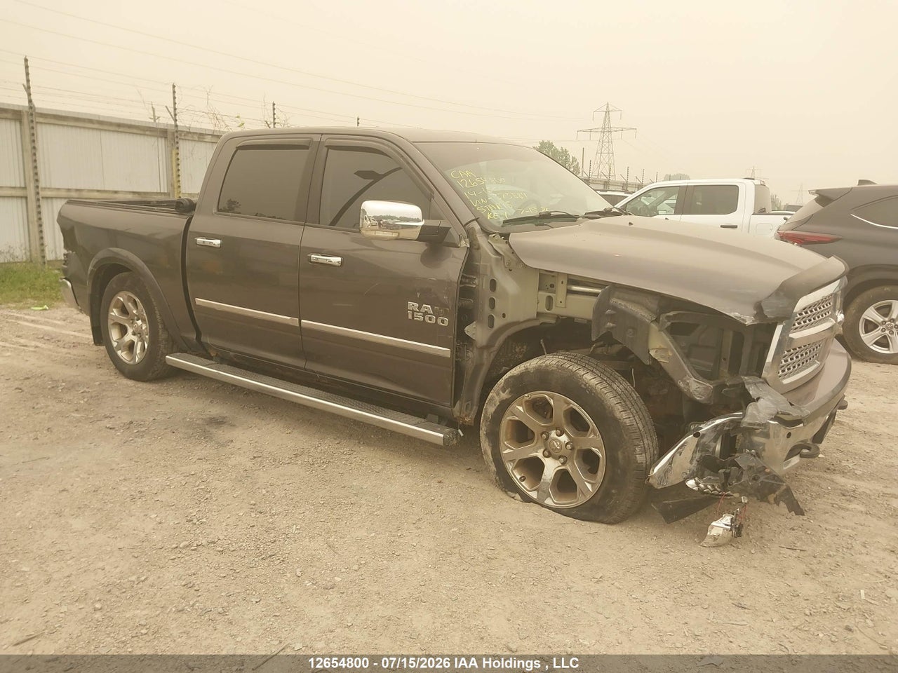 1C6RR7NT3ES373884 · 2014 RAM 1500 LARAMIE
