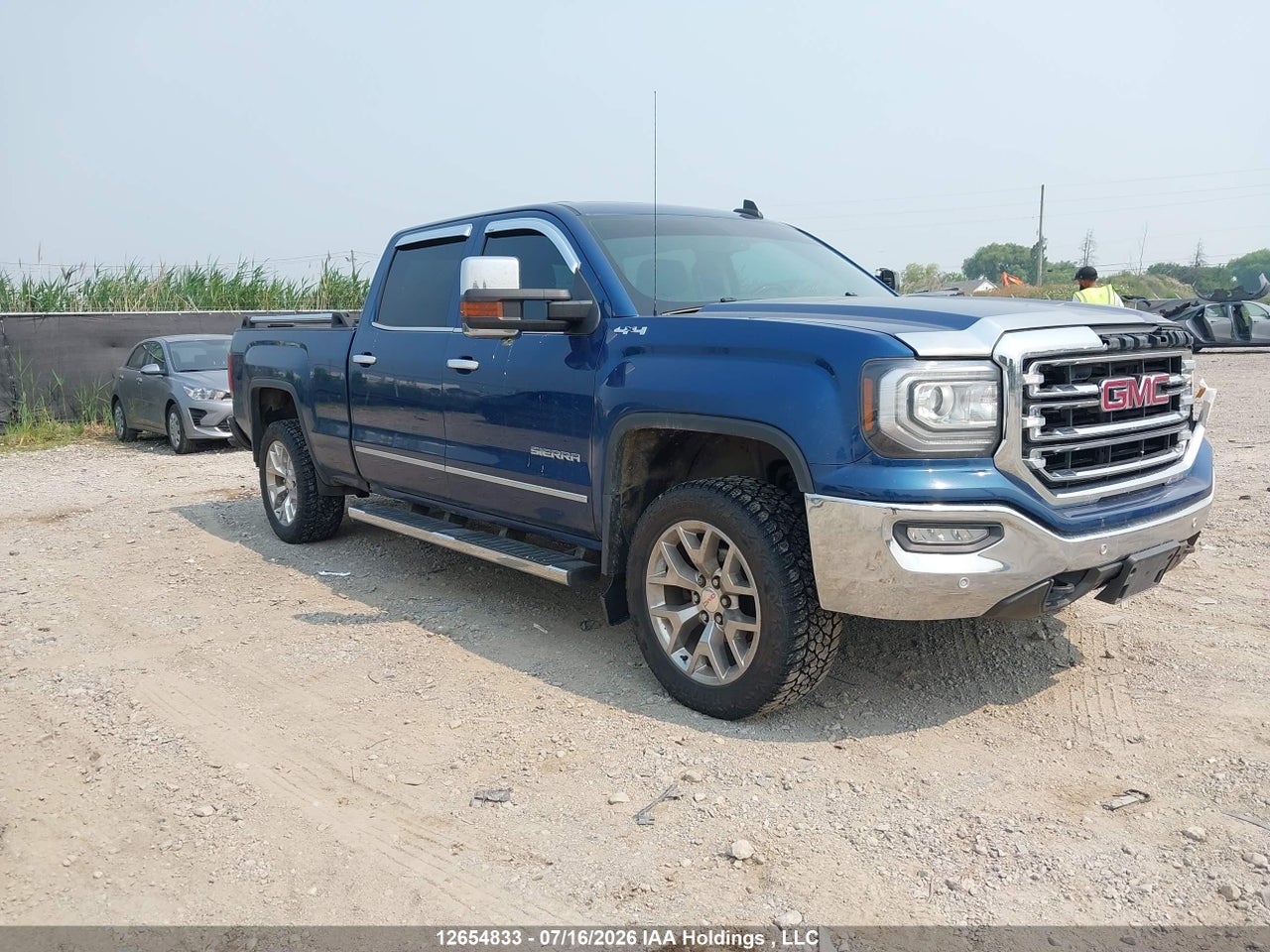 3GTU2NEJ6HG485858 · 2017 GMC SIERRA K1500 SLT
