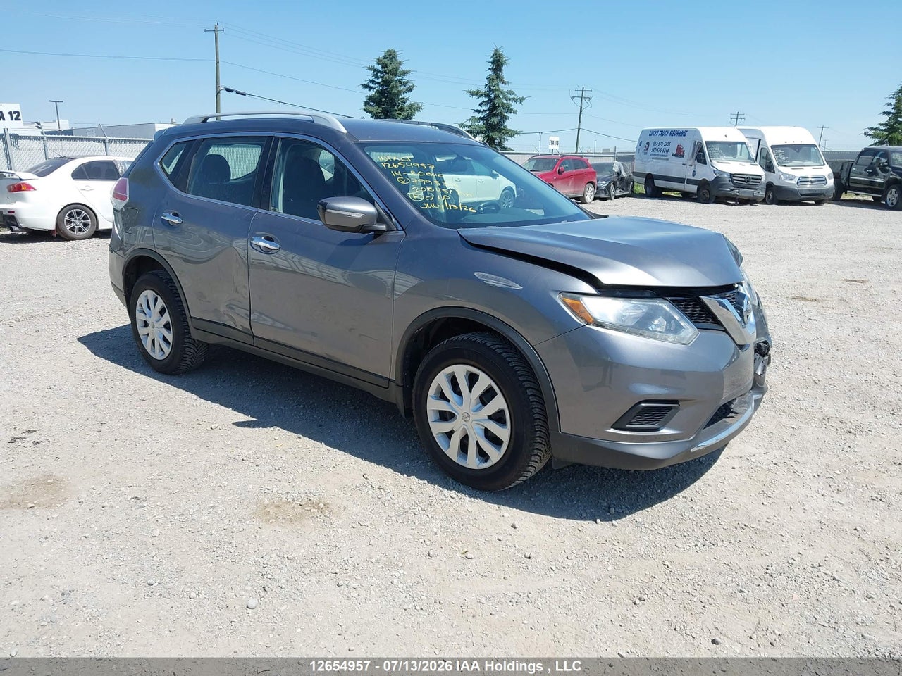 5N1AT2MV7EC799533 · 2014 NISSAN ROGUE S/SL/SV