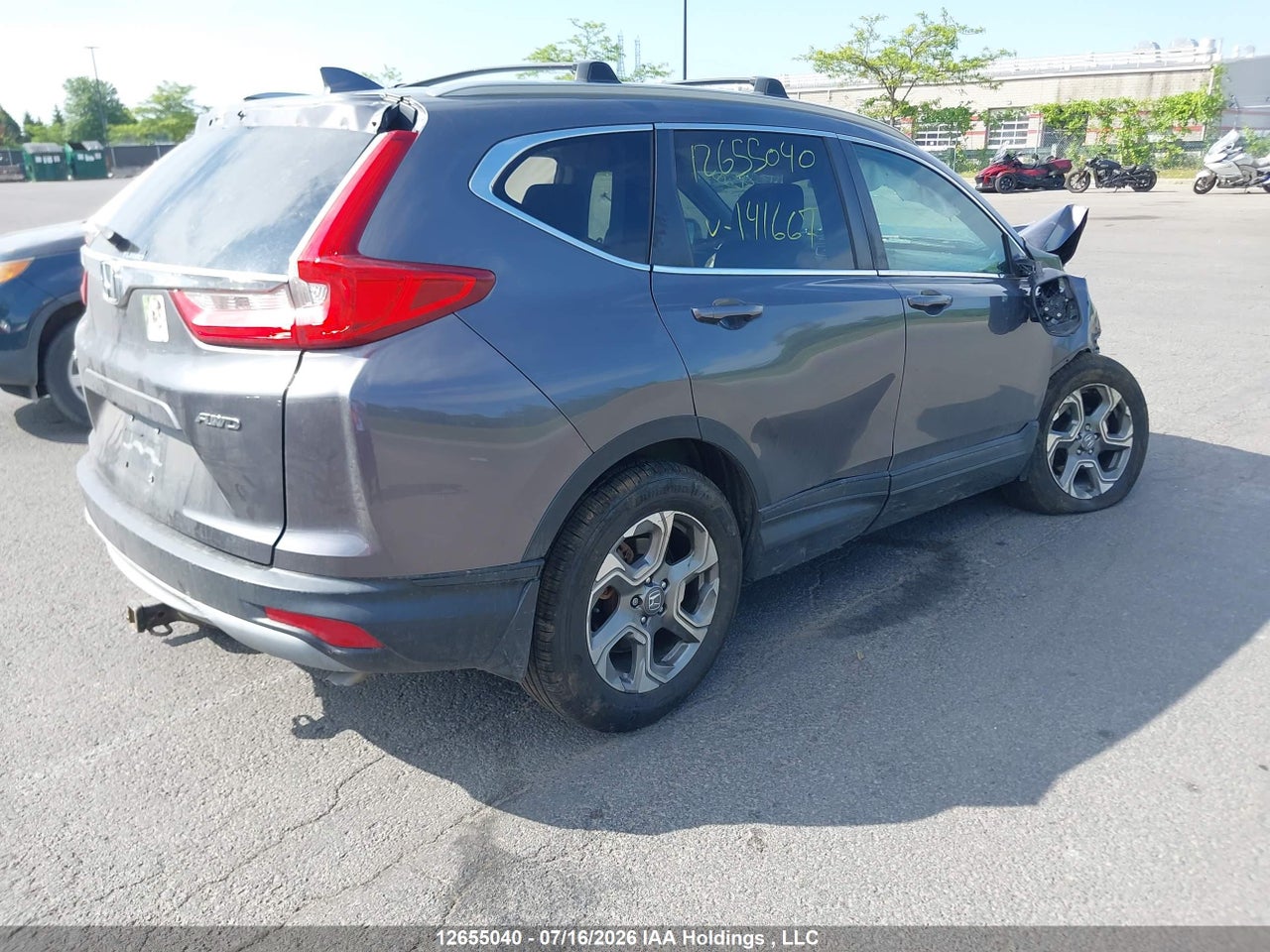 2HKRW2H55JH141667 · 2018 HONDA CR-V EX · 4/22