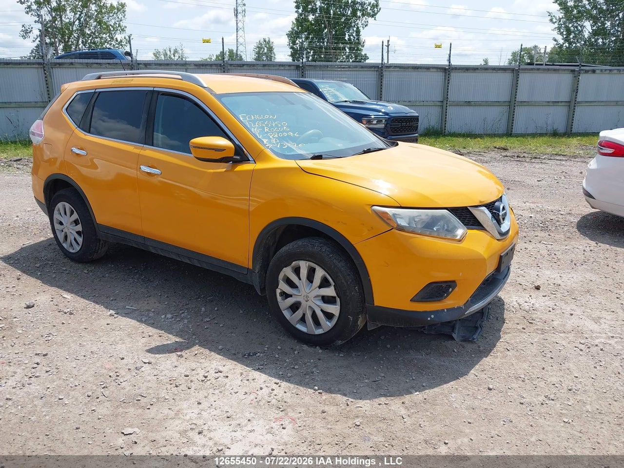 5N1AT2MT9GC880096 · 2016 NISSAN ROGUE S/SL/SV