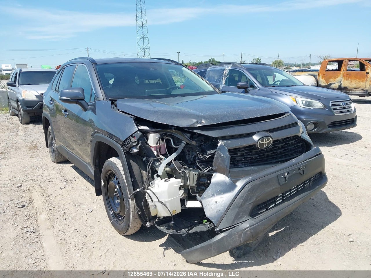 2T3Z1RFV1MC137706 · 2021 TOYOTA RAV4 LE