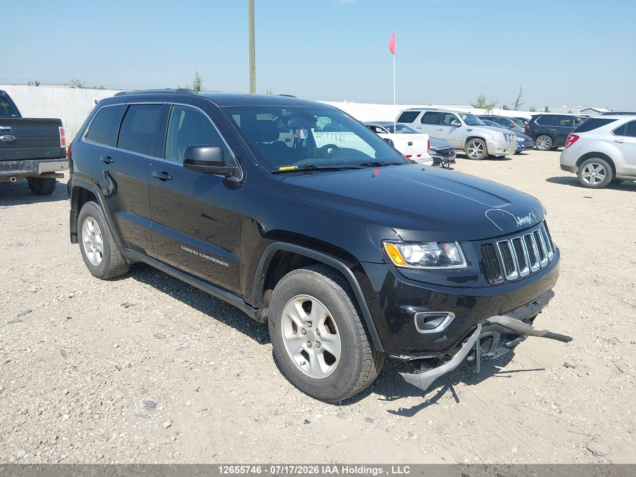 1C4RJFAG2FC923963 · 2015 JEEP GRAND CHEROKEE LAREDO