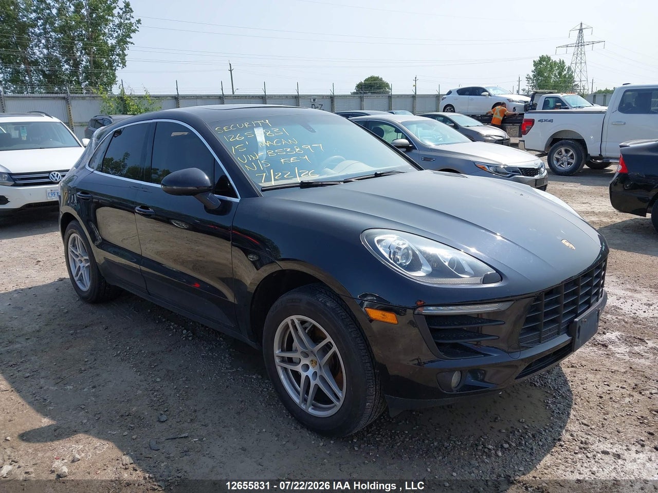 WP1AB2A5XFLB53897 · 2015 PORSCHE MACAN S