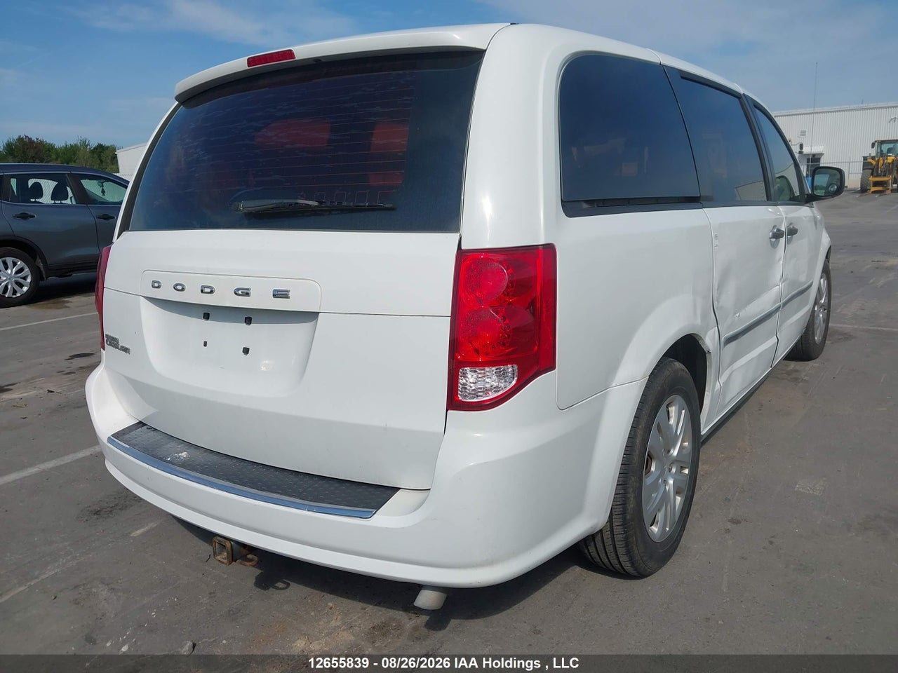 2C4RDGBG3FR747931 · 2015 DODGE GRAND CARAVAN SE/SXT · 4/16