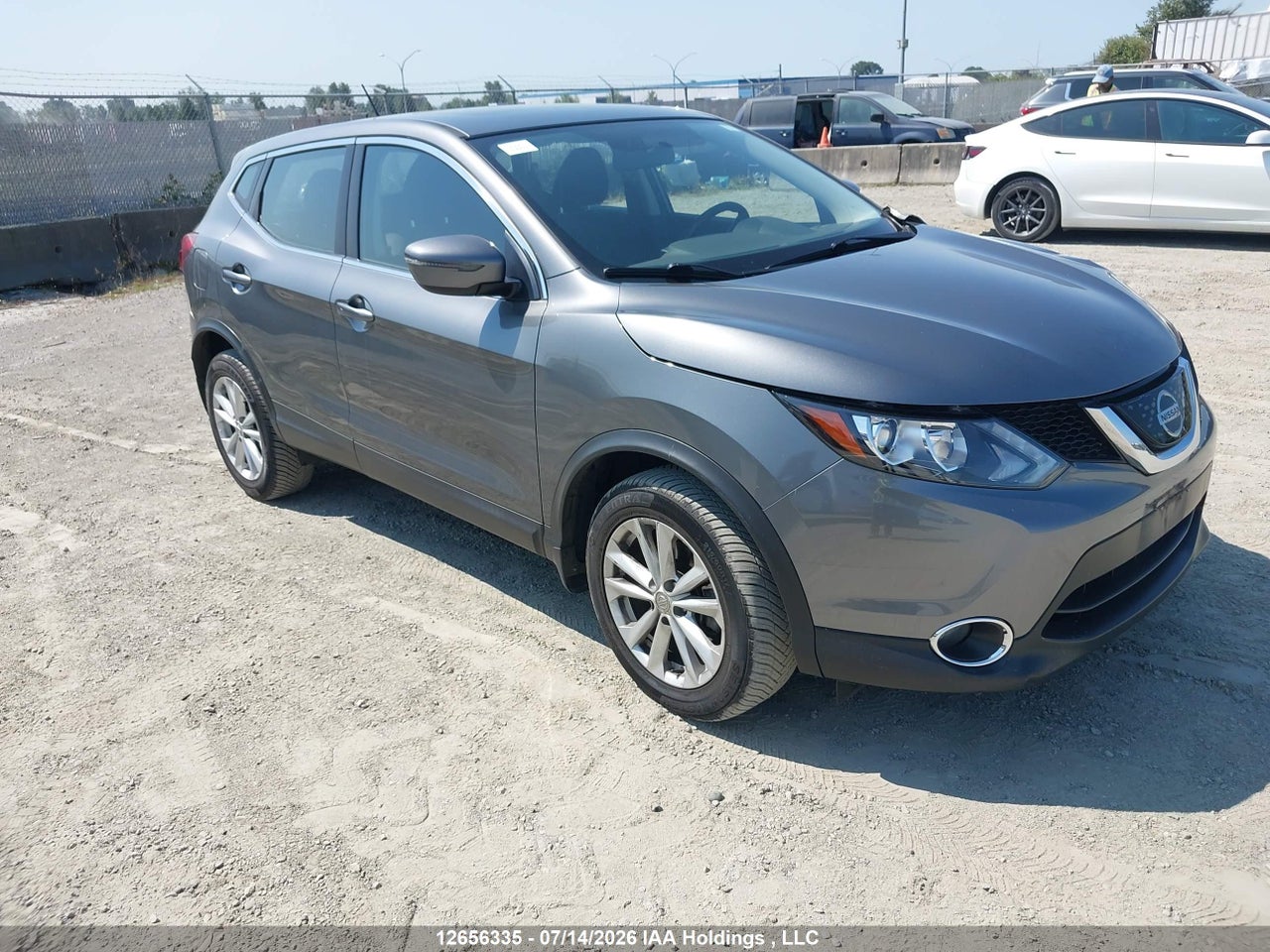 JN1BJ1CR1JW280163 · 2018 NISSAN ROGUE SPORT S/SV/SL