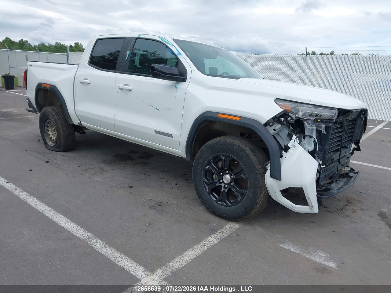 1GTP6BEK1R1107083 · 2024 GMC CANYON ELEVATION