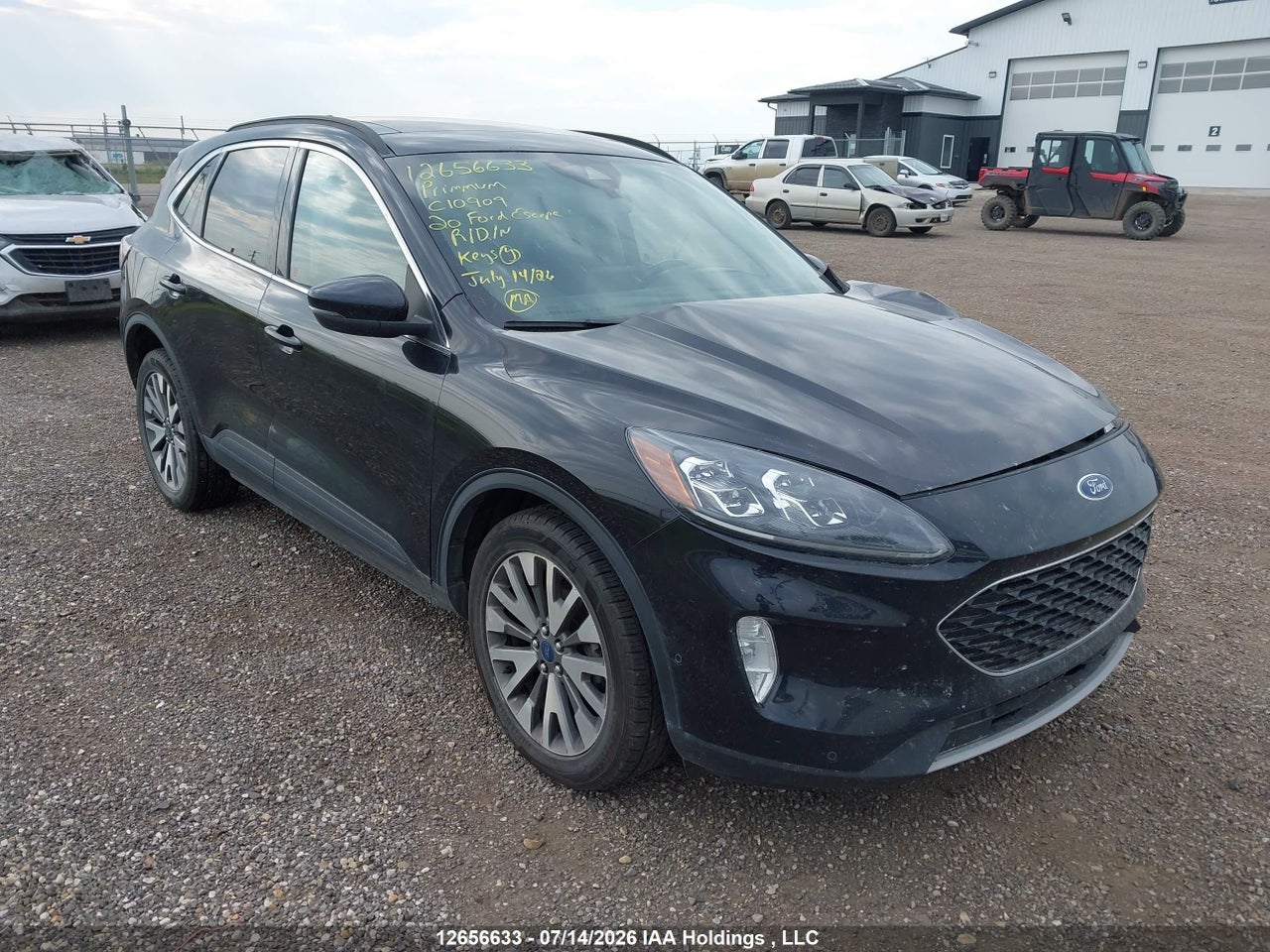 1FMCU9J91LUC10909 · 2020 FORD ESCAPE TITANIUM