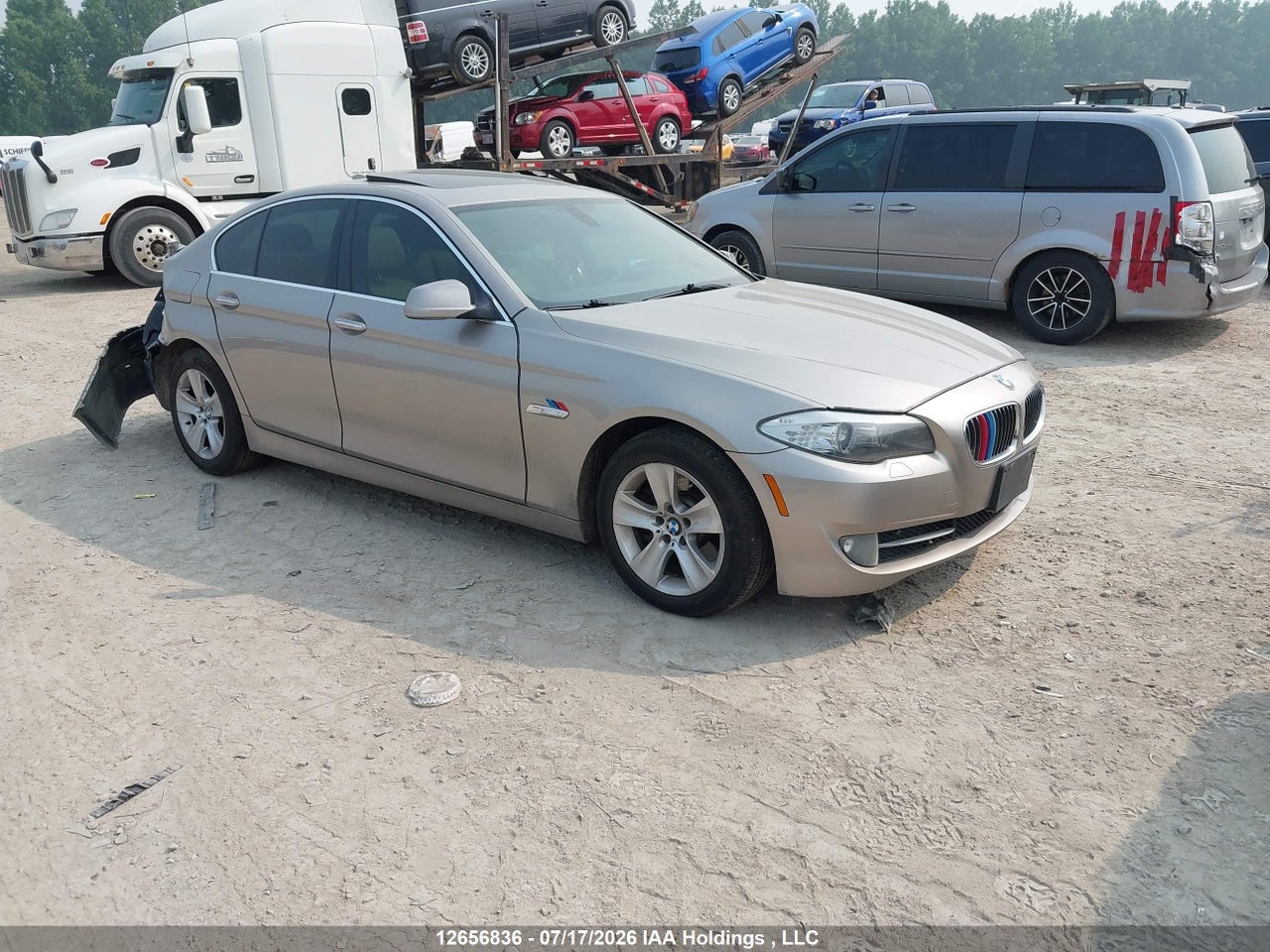 WBAFR1C53BC741318 · 2011 BMW 528I