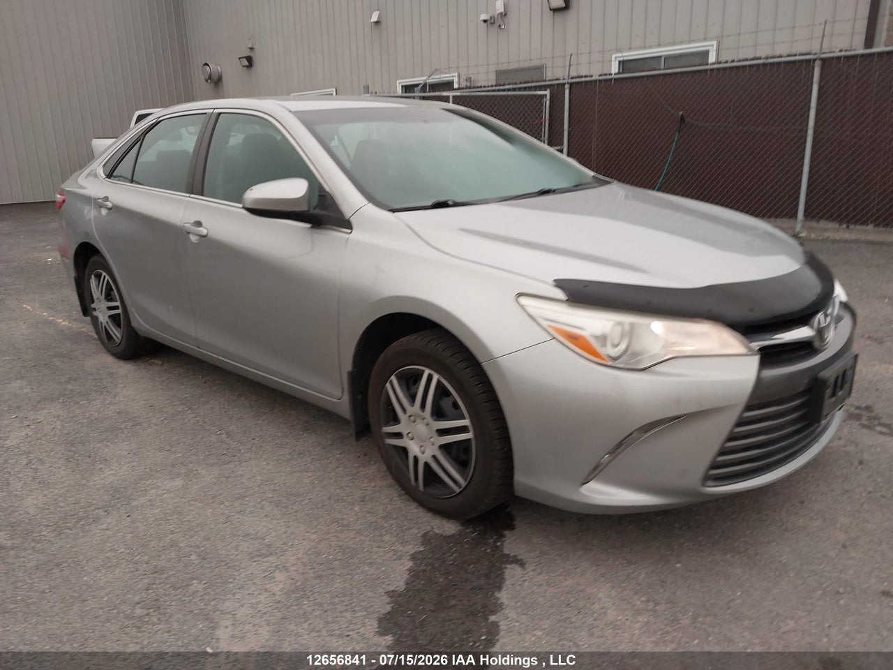 4T1BF1FK5HU277717 · 2017 TOYOTA CAMRY LE