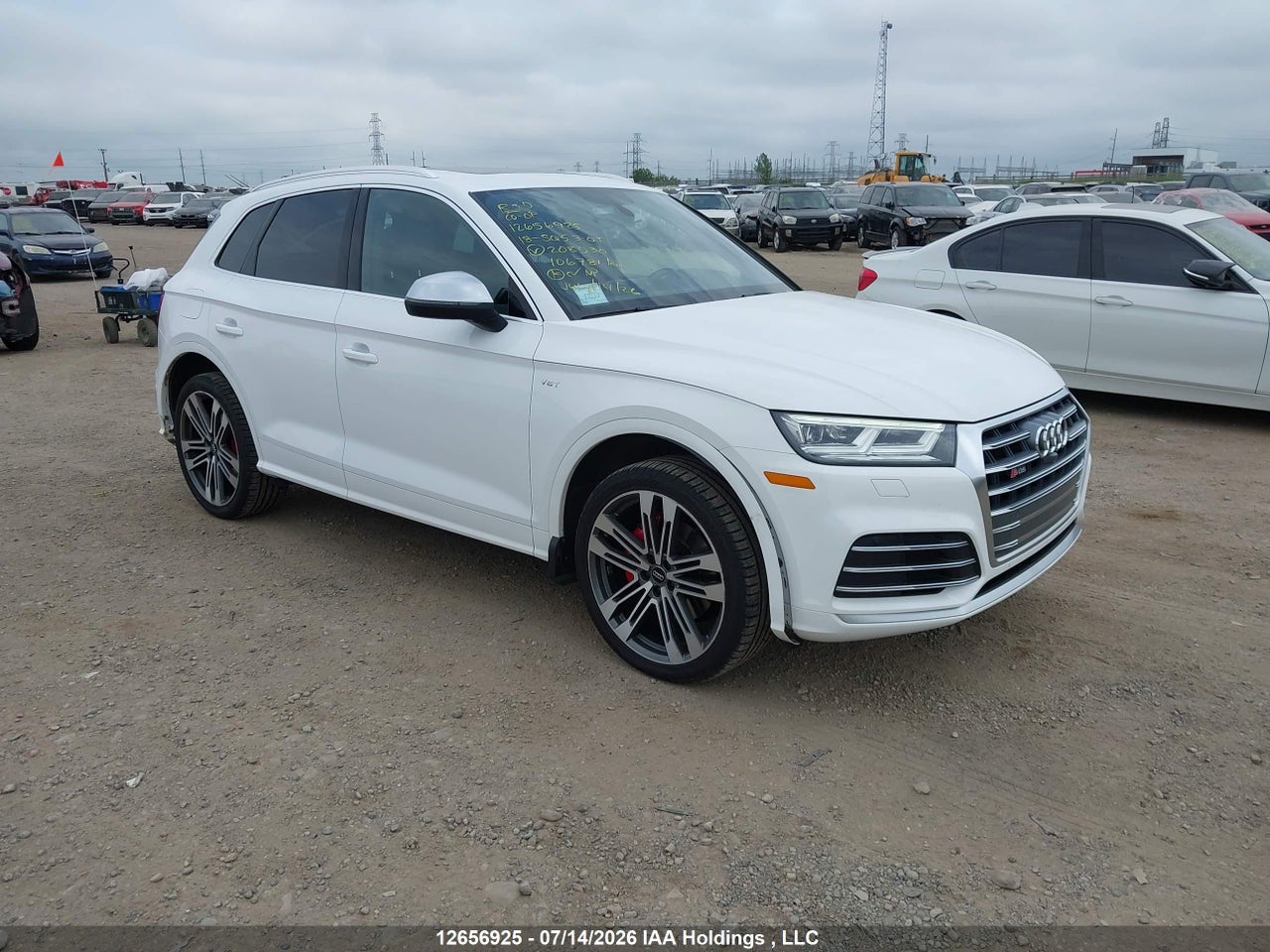 WA1C4AFY9J2208530 · 2018 AUDI SQ5 3.0T TECHNIK