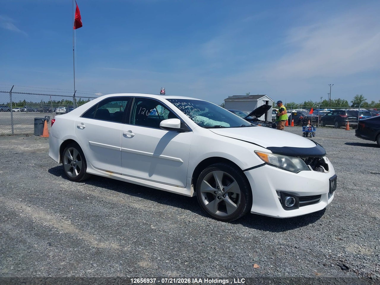 4T1BF1FK8DU226027 · 2013 TOYOTA CAMRY SE