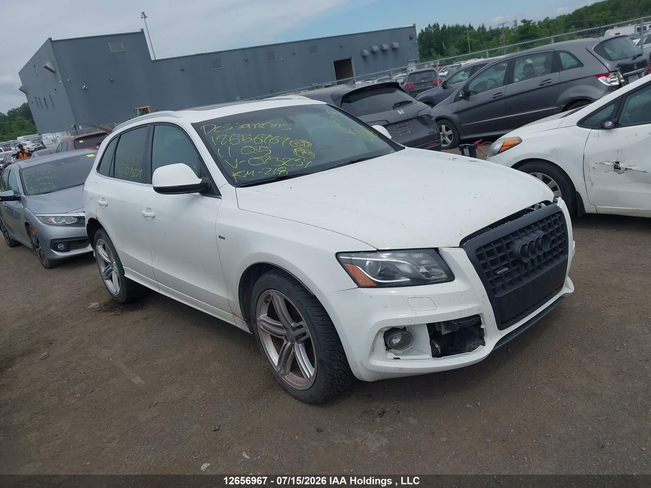 WA1WFCFP6BA073234 · 2011 AUDI Q5 2.0T PREMIUM
