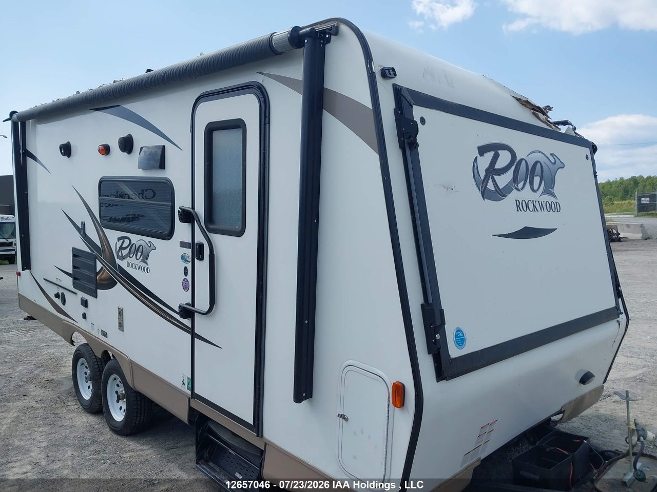 4X4TRLW27HZ145115 · 2017 FOREST RIVER ROCKWOOD ROO