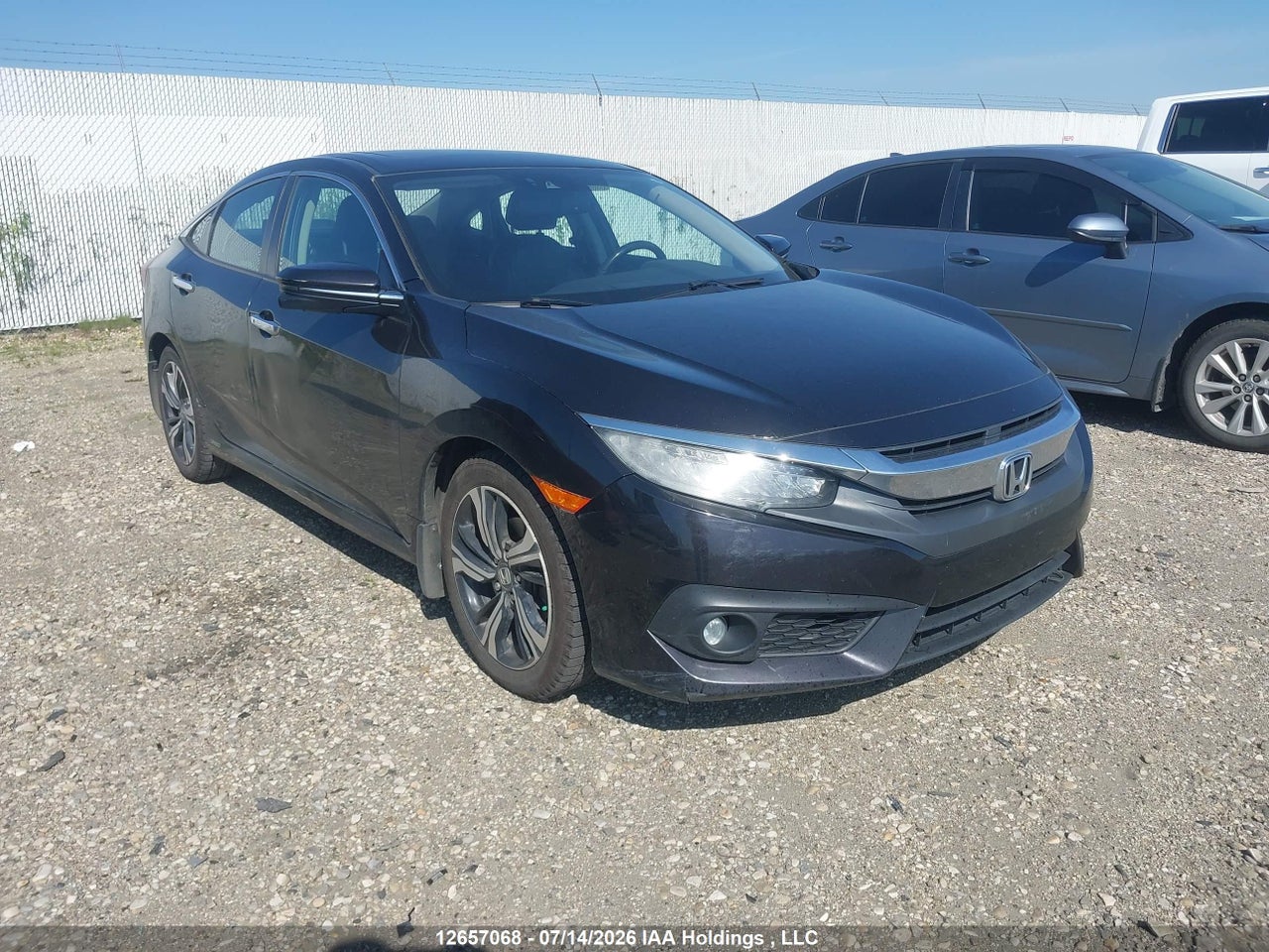 2HGFC1F92GH114604 · 2016 HONDA Civic touring