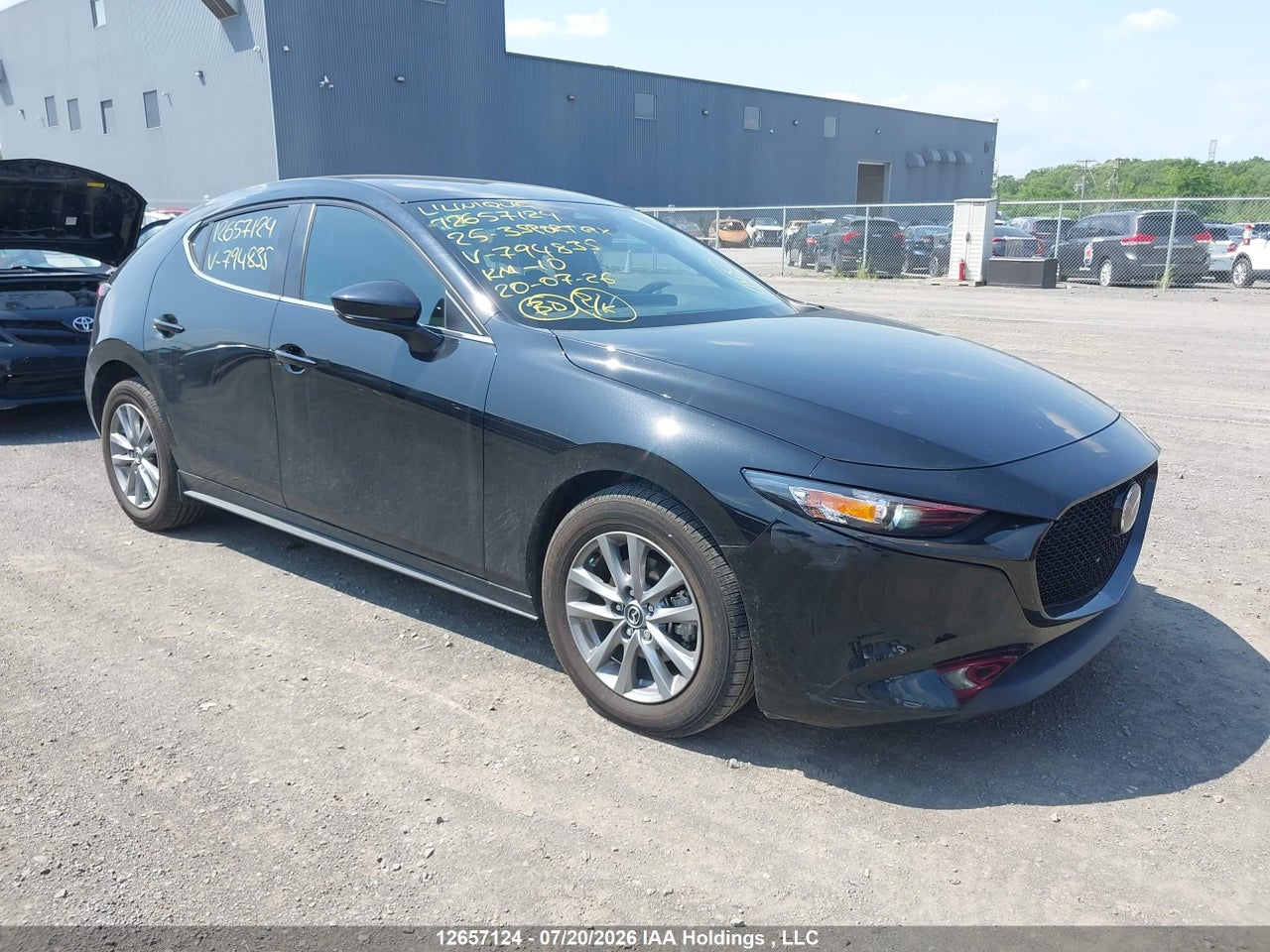 JM1BPAKM8S1794835 · 2025 MAZDA MAZDA3 SPORT GX