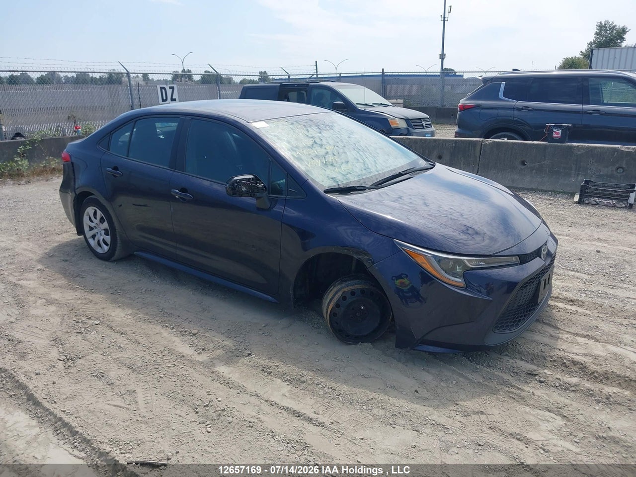5YFBPMBE8NP354852 · 2022 TOYOTA COROLLA LE/XLE