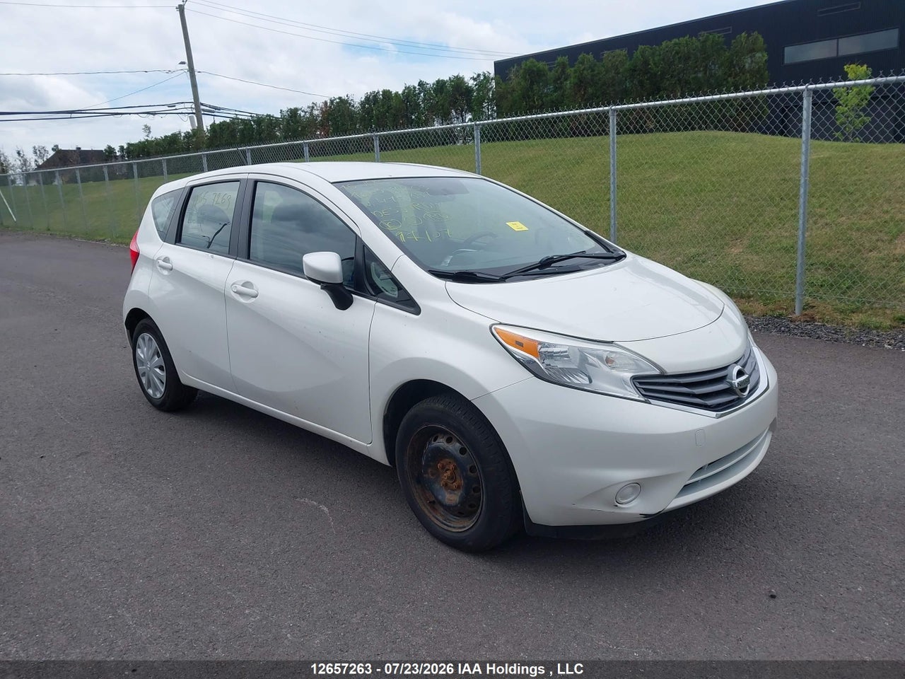 3N1CE2CP2FL410851 · 2015 NISSAN VERSA NOTE 1.6 S/1.6 SL/1.6 SR/1.6 SV
