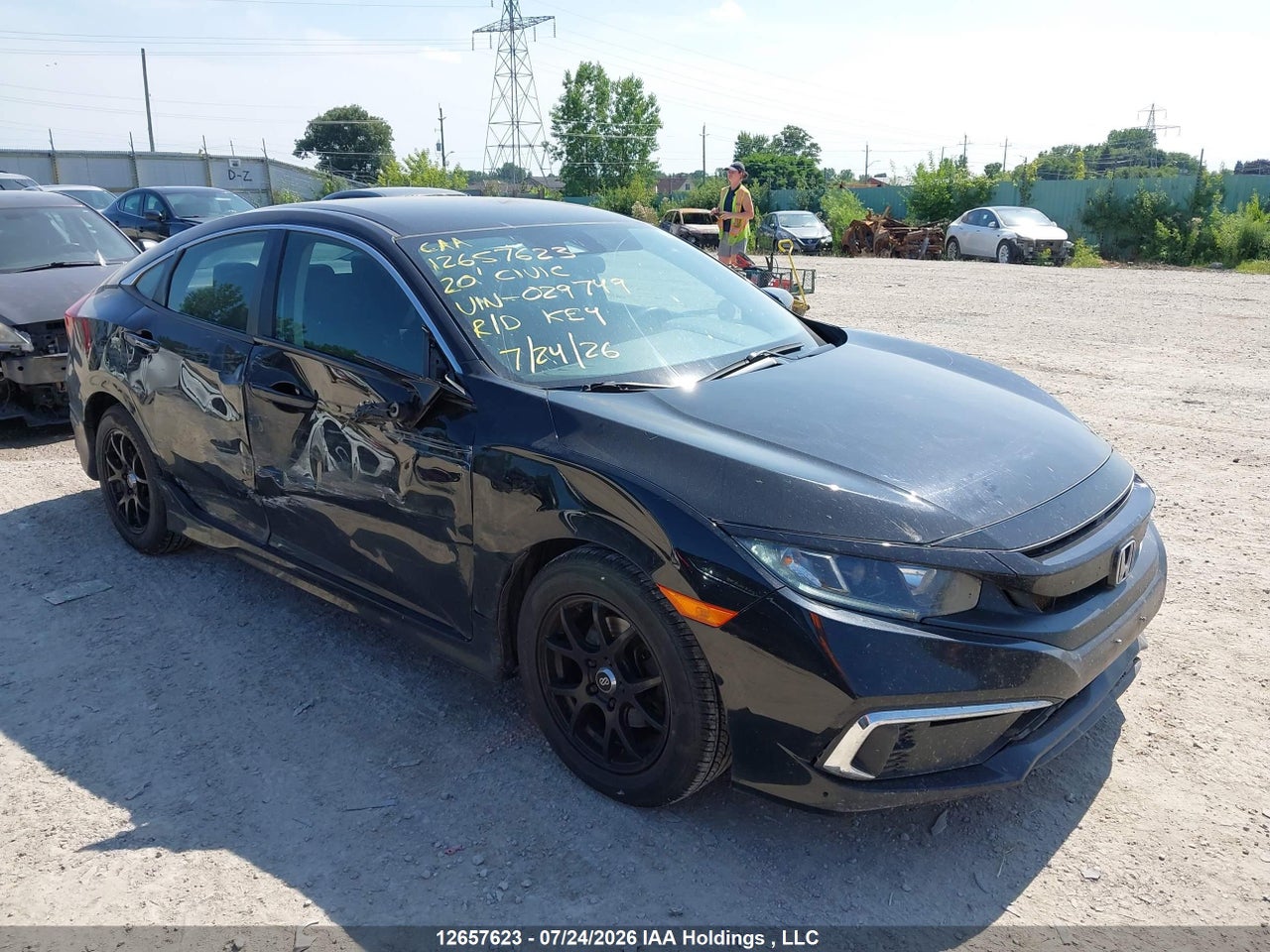 2HGFC2F51LH029749 · 2020 HONDA CIVIC LX