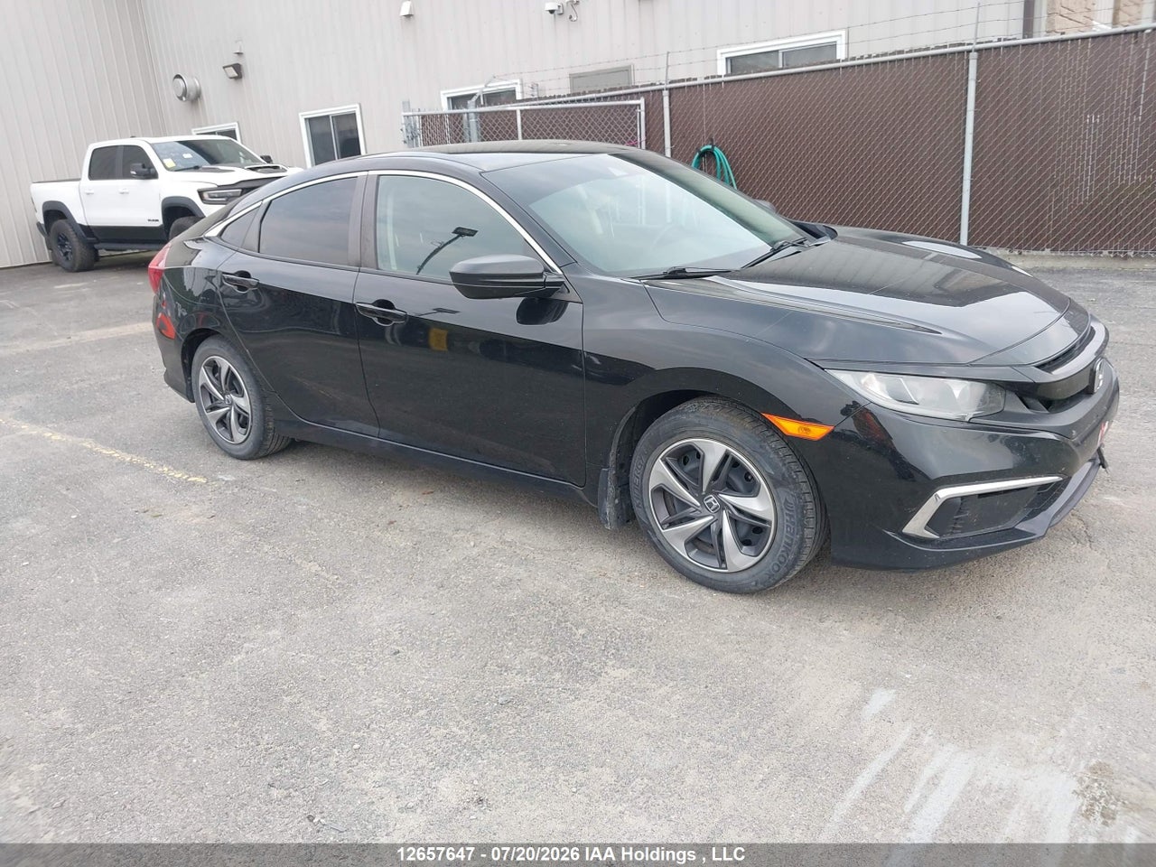 2HGFC2E29KH004295 · 2019 HONDA CIVIC DX
