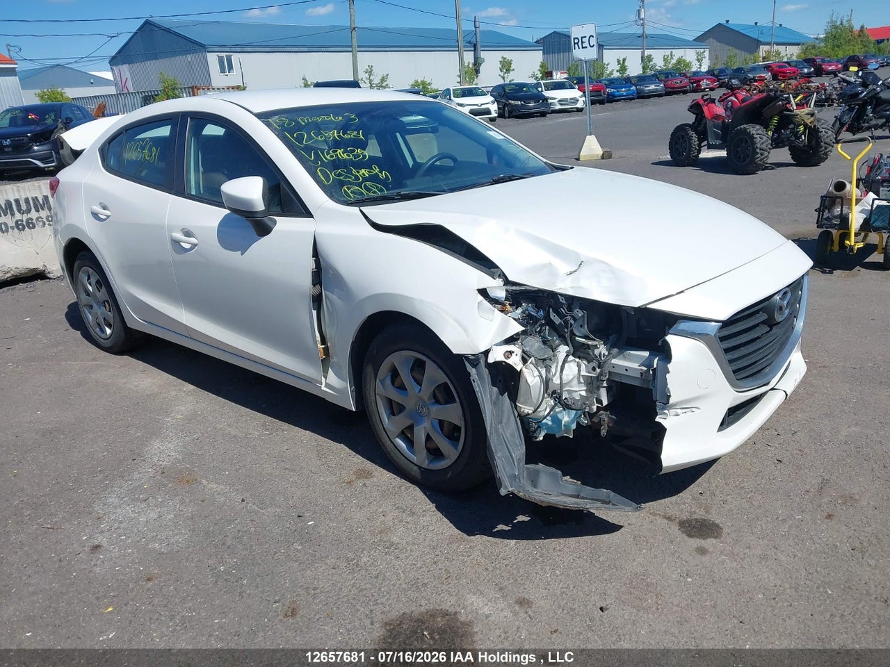 JM1BN1U74J1169635 · 2018 MAZDA MAZDA3 GX
