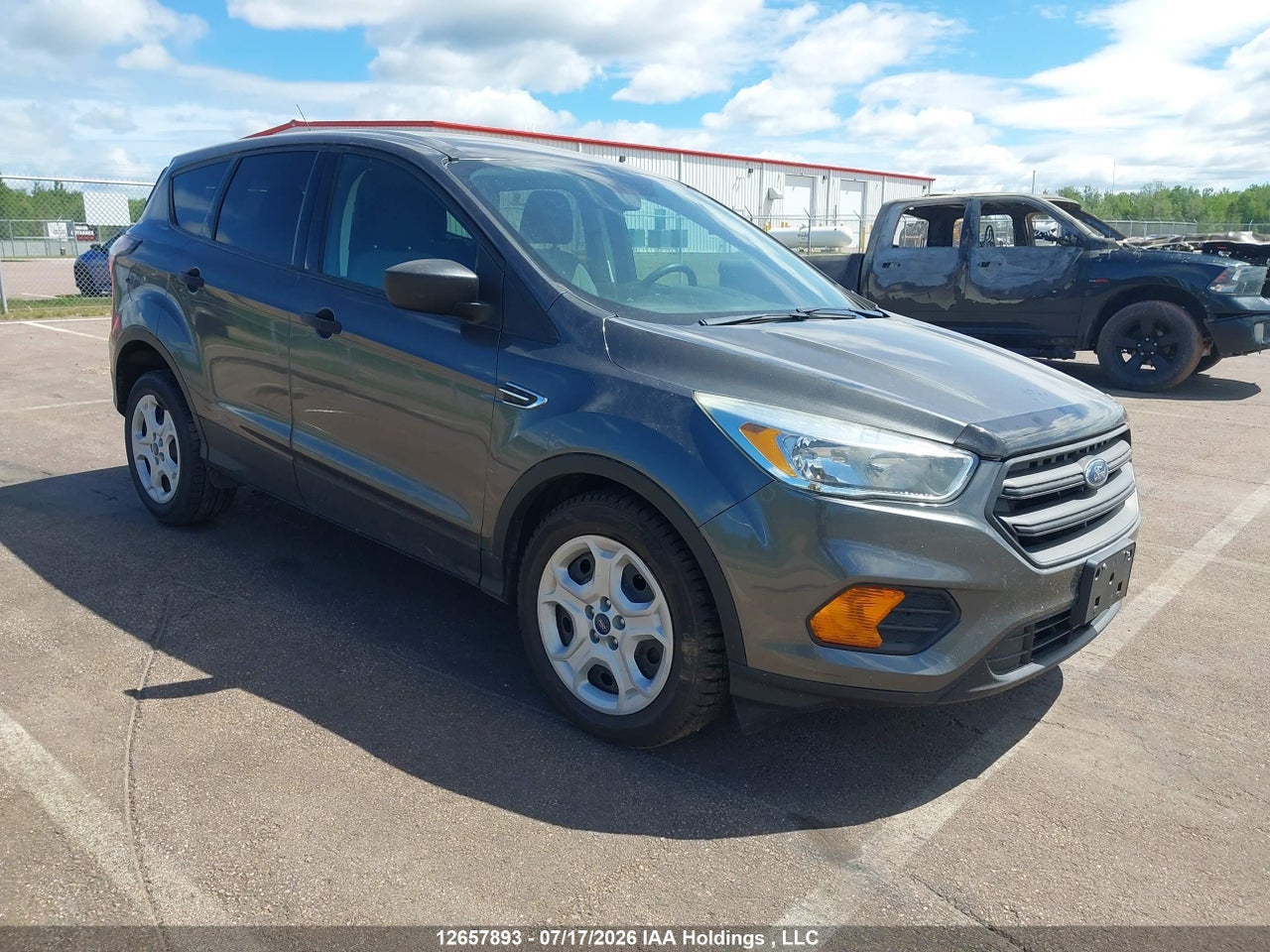 1FMCU0F76HUD00535 · 2017 FORD ESCAPE S
